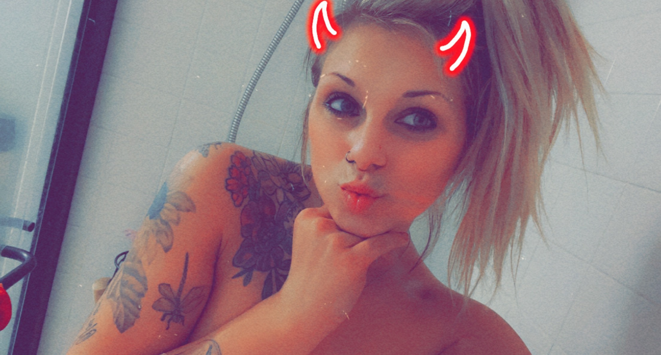 nude courtneyxyz exhibitionism