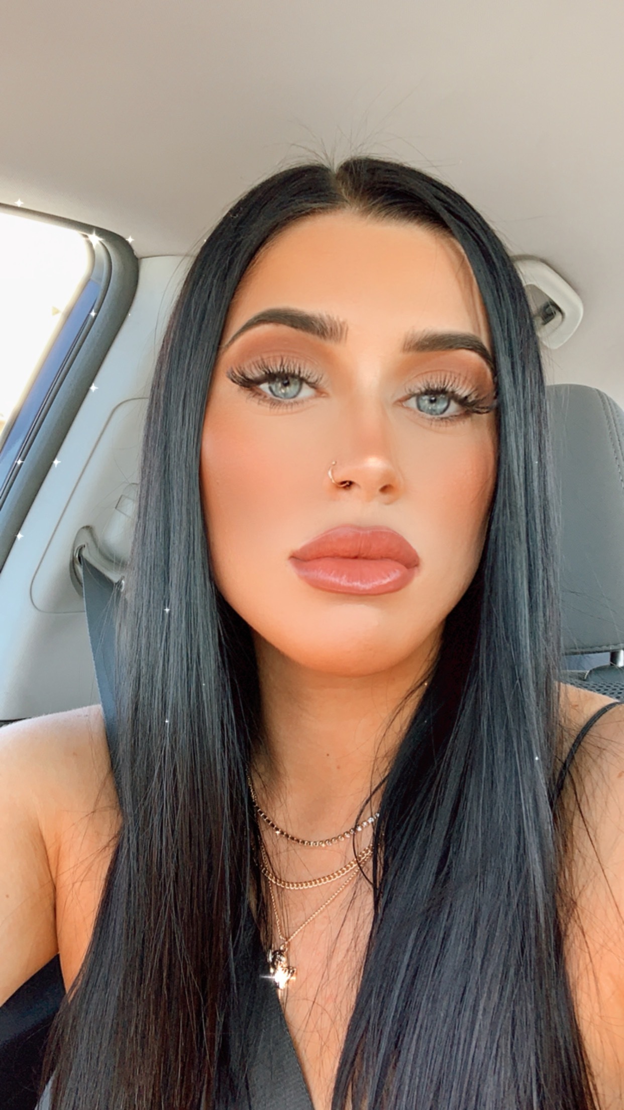 nude frenchdripbrunette streamer