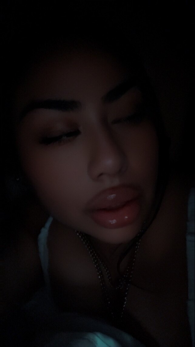 vero405 OnlyFans custom content